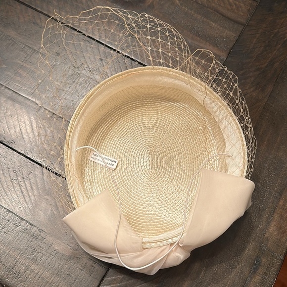 Vintage hat - Picture 10 of 11